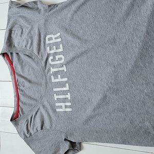 Tommy Hilfiger Women's Size M T-Shirt